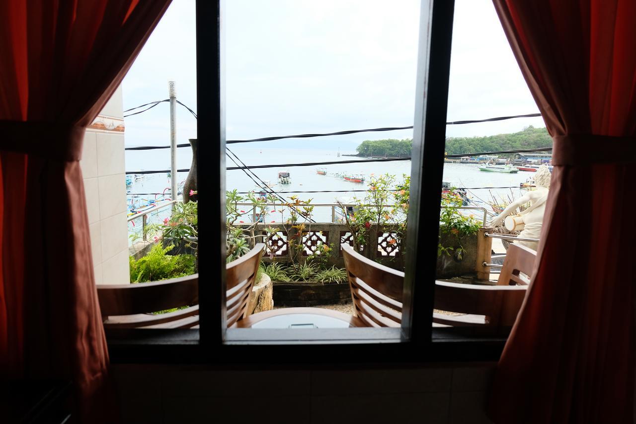 Kerti Beach Bungalow&Restaurant Padangbai  Bagian luar foto